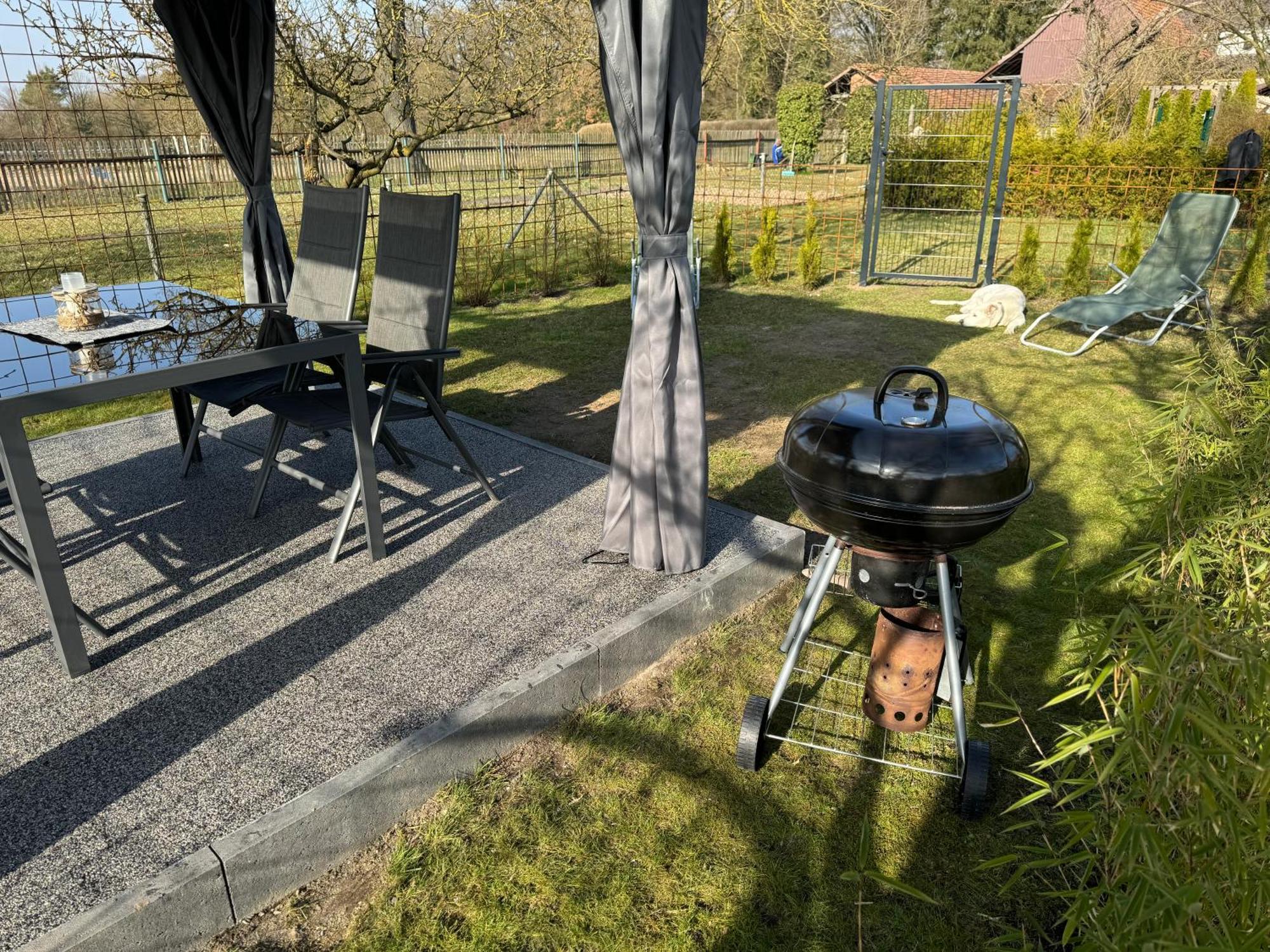 Ferienwohnung Am See Dillich - Eigener Garten - Ruhige Lage - Natur Vor Der Haustuer Borken (Hessen) Exterior foto