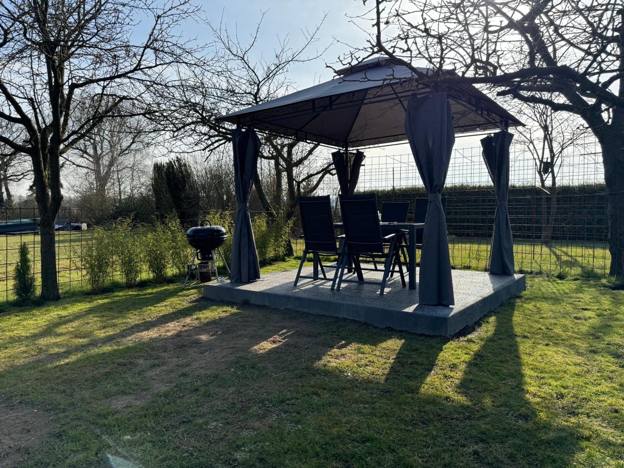 Ferienwohnung Am See Dillich - Eigener Garten - Ruhige Lage - Natur Vor Der Haustuer Borken (Hessen) Exterior foto